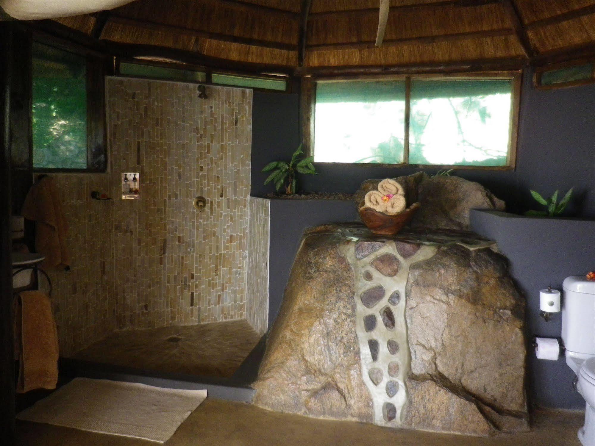 Blue Zebra Island Lodge Senga Extérieur photo