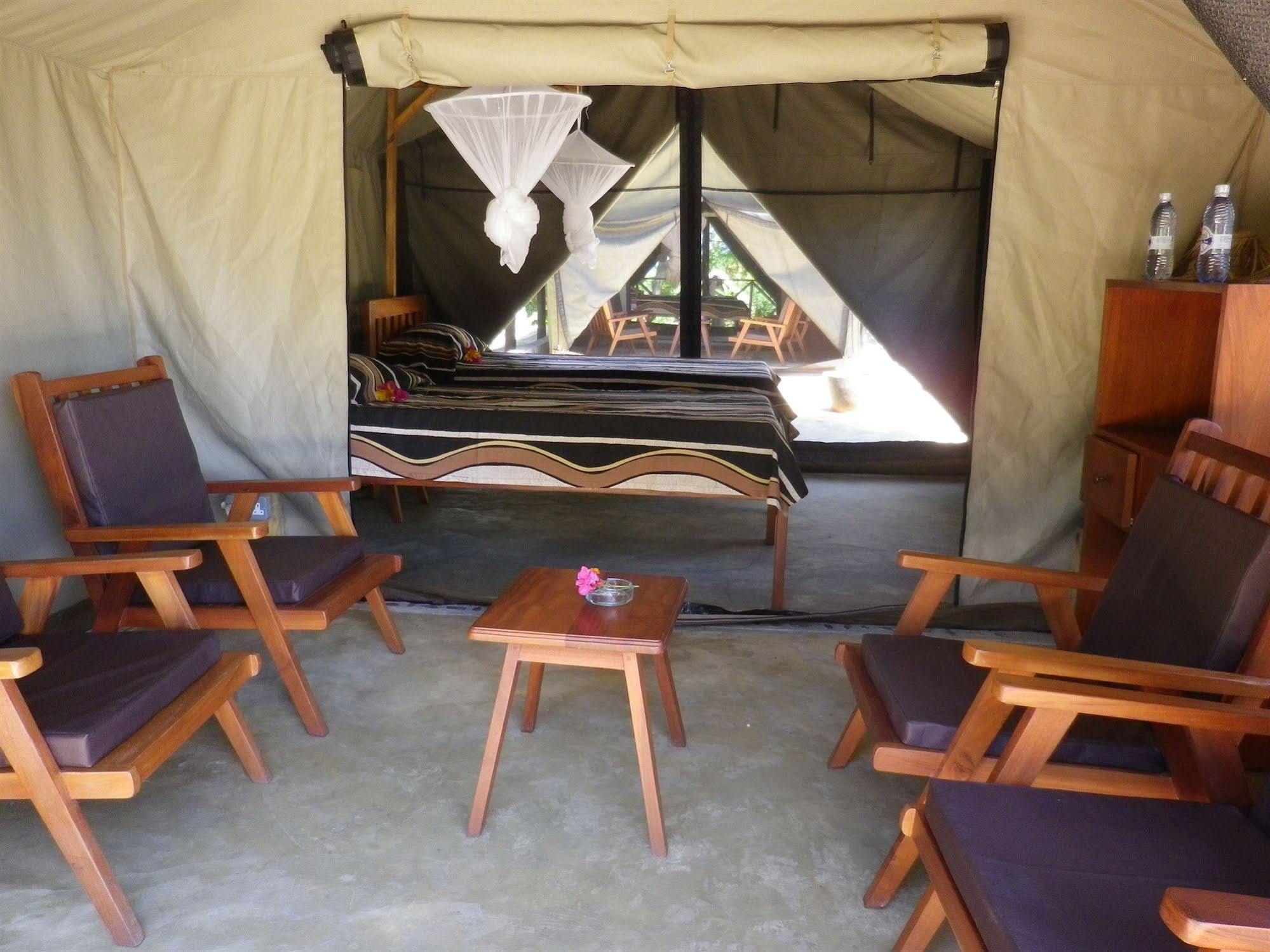 Blue Zebra Island Lodge Senga Extérieur photo